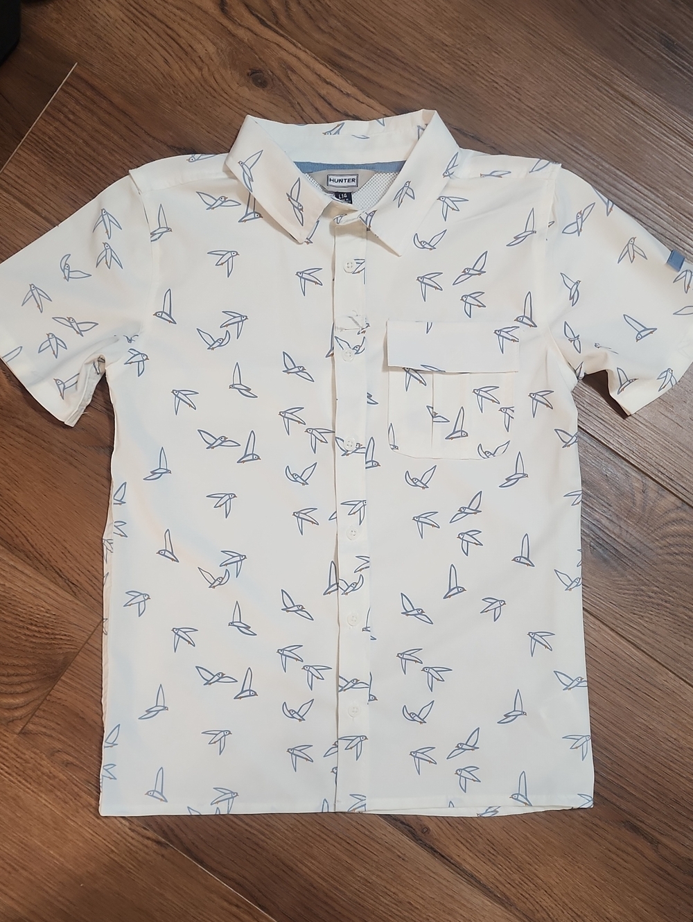 Hunter Boys Short Sleeve Button Down Size L 14
